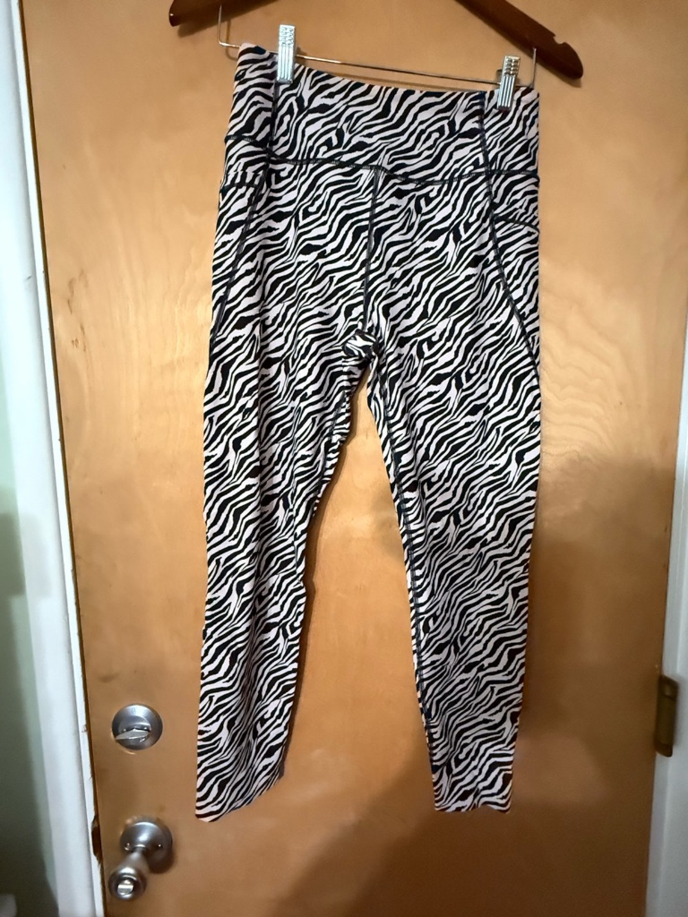 Victoria's Secret Black & White Zebra Print Leggings